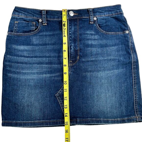 We the Free Denim Skirt Size 30 Free People Blue Dark Wash Classic Casual Mini - Picture 6 of 7